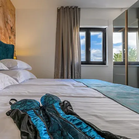 5 Stars Lux Xyz Rogoznica (Sibenik-Knin)