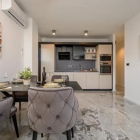 Apartment 5 Stars Lux Xyz Rogoznica (Sibenik-Knin)