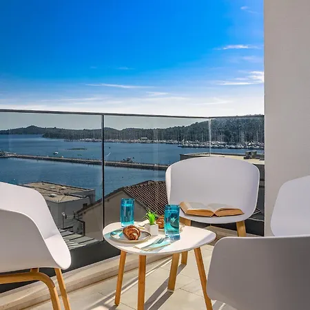 Penthouse Lux Xyz דירה *