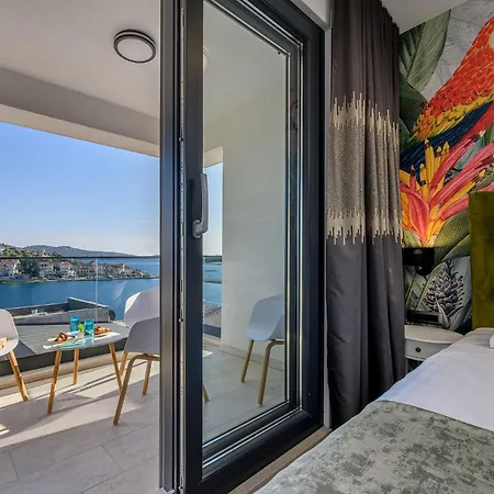 דירה Penthouse Lux Xyz רוגוזניצה