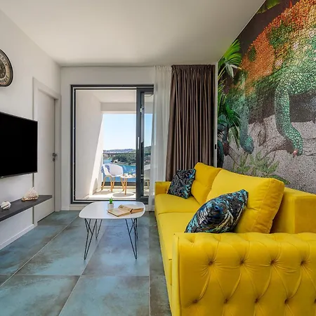 5 Stars Lux Xyz Rogoznica (Sibenik-Knin)