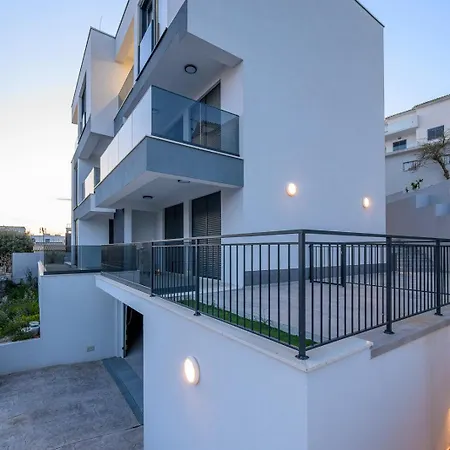 Apartamento 5 Stars Lux Xyz