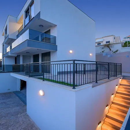 5 Stars Lux Xyz Apartment Rogoznica (Sibenik-Knin)