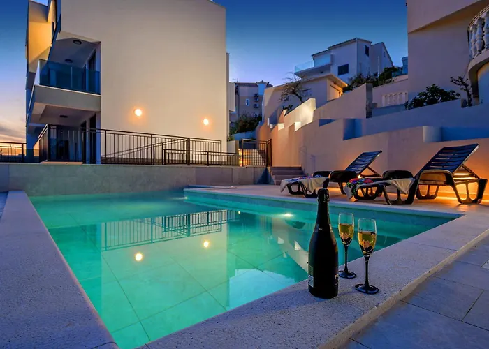 Apartamento 5 Stars Lux Xyz *