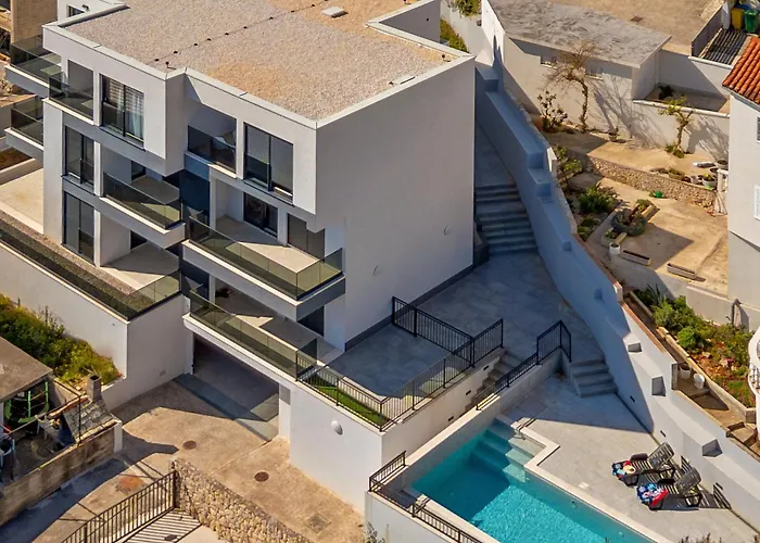 Apartment Penthouse Lux Xyz